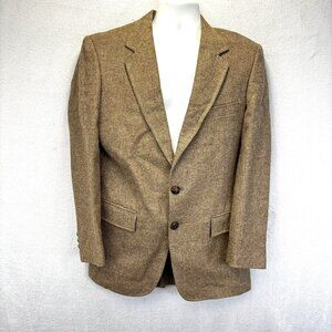 Vintage 70s Herringbone Tweed Blazer Mens 40R Brown Sport Coat Man in Wool
